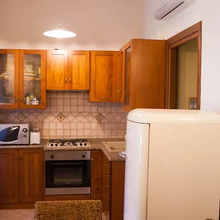 Sweet Simius Villasimius